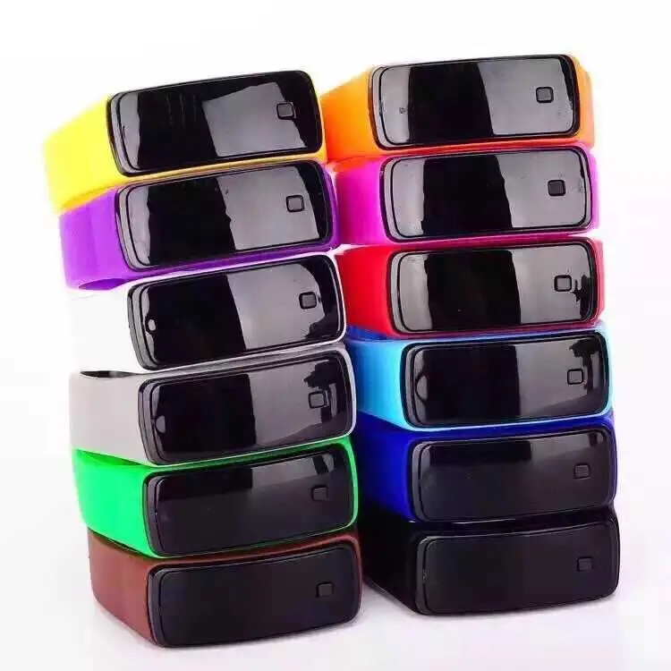 

2019 Fashion Digital LED Sport Watch Unisex Silicone Band Wrist Watches Men Women zegarek montre relogio reloj inteligente mujer