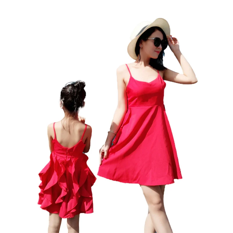 

Mother and Daughter Clothes Beach Style Red Dress 2019 Bohemian Sleeveless Family Matching Short Dress Women Baby Girl's Clothes