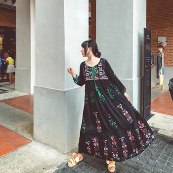

Video scene shooting Morocco Bohemia heavy customize cross-stitch embroidered flowers cotton and linen loose dress