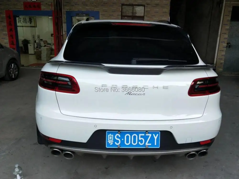 For Porsche Macan High Quality Carbon Fiber Rear Boot Trunk Wing Lip Rear Middle Spoiler Auto Part
