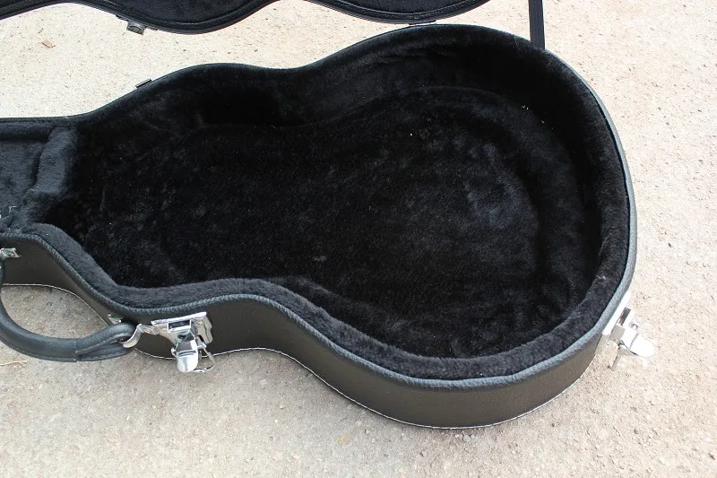 Электрогитара hardcase с гитарой