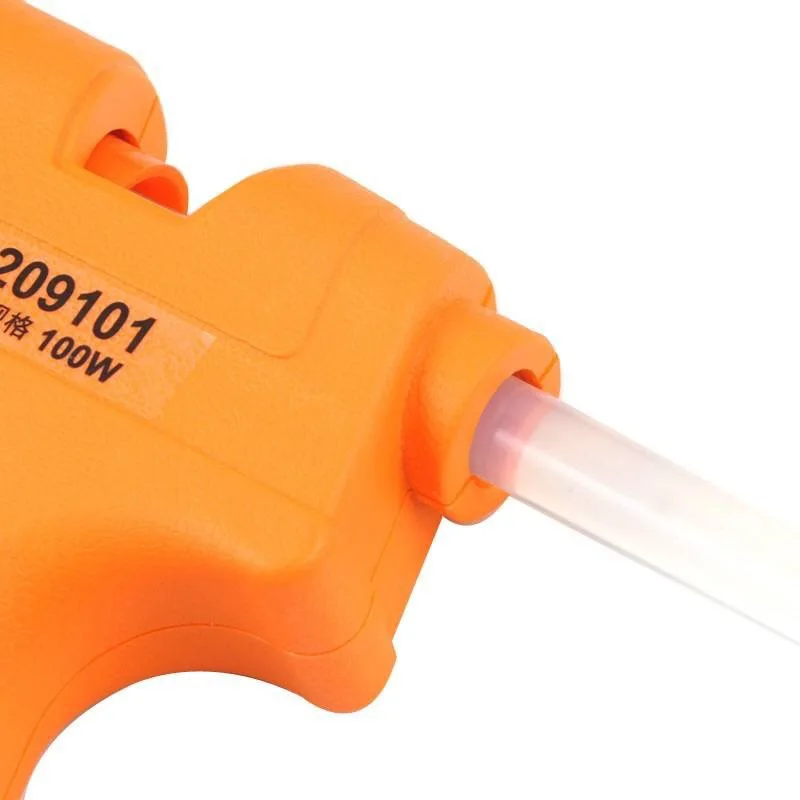 2286235245_2023784437