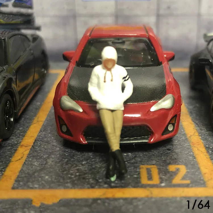 1:64 Scale Resin Die-cast Miniature Character Model Hoodie Male Short Skirt Female Macro Photography Doll Scene Layout | Игрушки и хобби