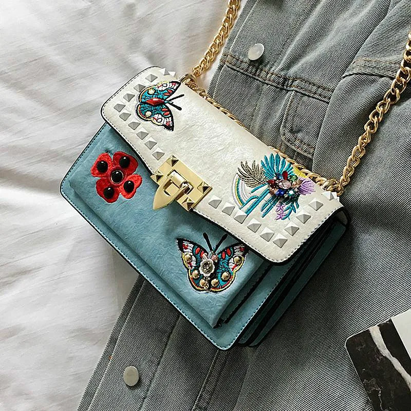 

Chain Bag Female New Wild Messenger Hit Color Tide Embroidery Rivet Fashion Shoulder Small Square Bag Crossbody Bags for Women