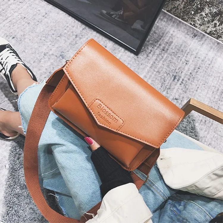 

Bag Women's 2018 New Style Fashion Wide-Strap Square Sling Bag Solid Color Flip Simple Shoulder Belt Crossbody Bag