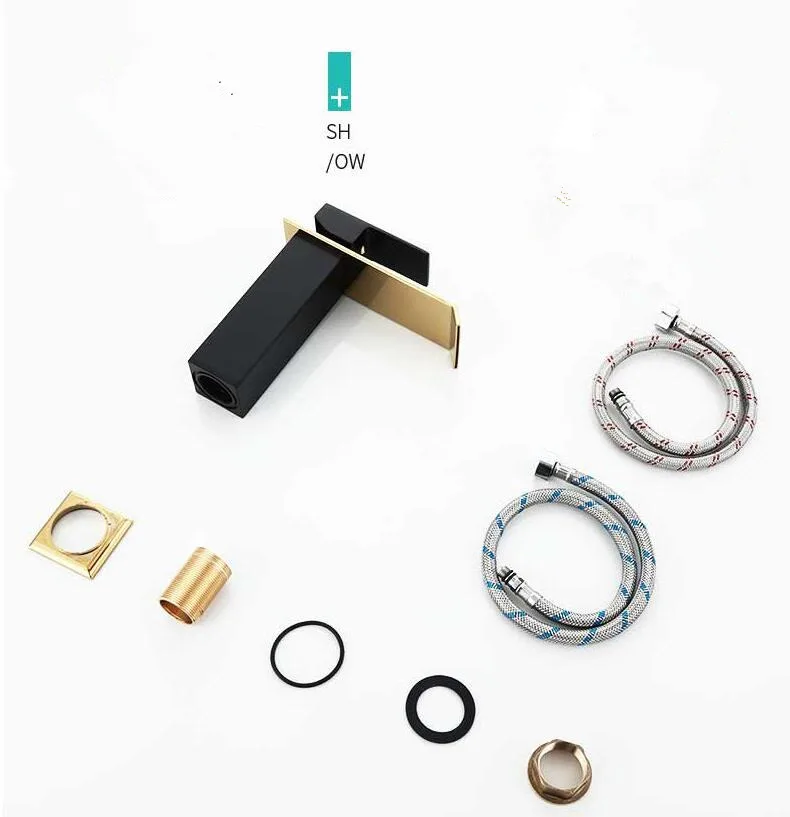 Torneira De Cachoeira De Latão Dourado e