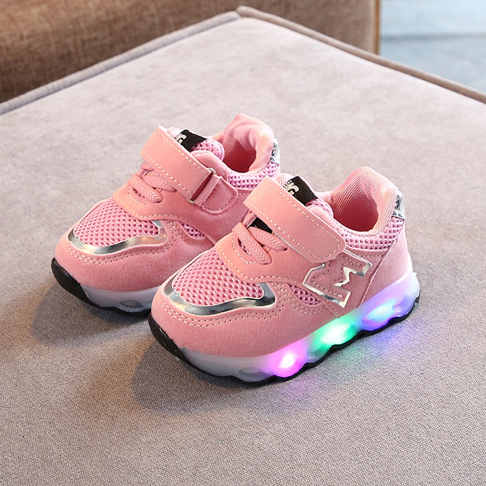 New Kids shoes Led shoes Casual Sport Running Shoes Sneakers Children Luminous Shoes Boys Girls Stripe Baby Non-slip Sneakers