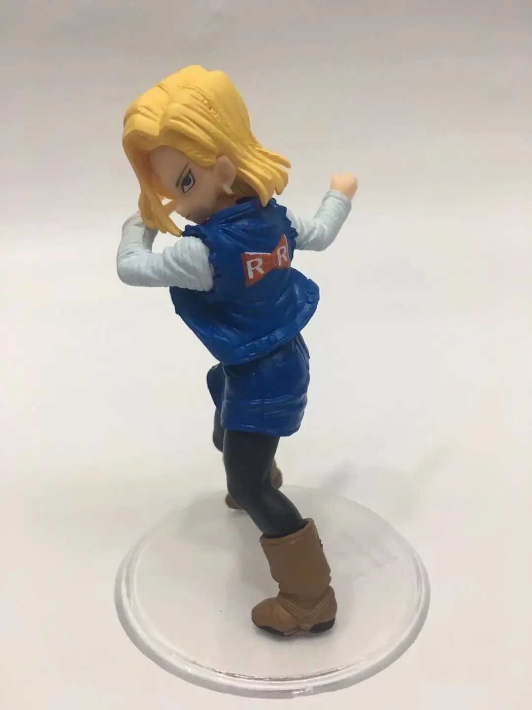 Dragon Ball Z конфетных игрушек № 18 киборг в штучной упаковке Гараж Комплект Модель Игрушка капсула