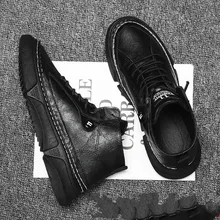 

2021 Split Leather Men Boots Brand Lace-up Waterproof Winter Snow Boots For Men New Classic Casual Men Work Boots 39-44