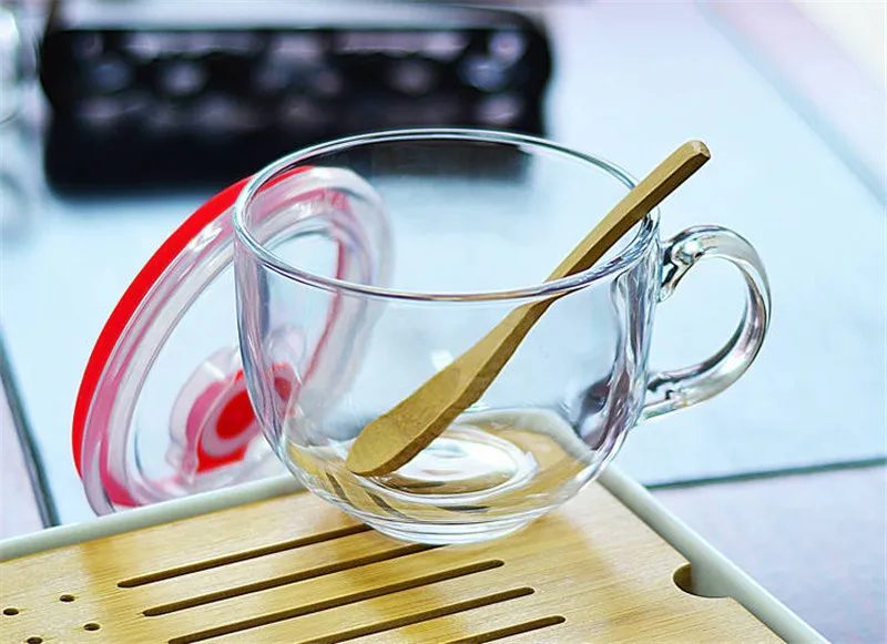 Стеклянную кружку в микроволновке. Стеклянную кружку в микроволновке. Стеклянную кружку в микроволновке. Стакан в микроволновке. Молоко в мерном стакане.