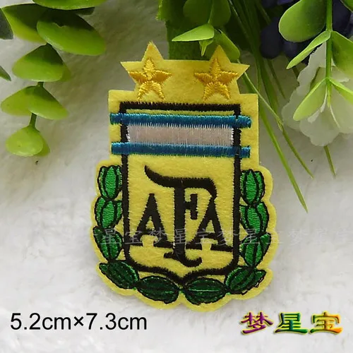 Эмблема футбольной команды наклейки на заднюю ленту A603 вышитые значки повязки на руку спортивные наклейки для одежды с логотипом - Цвет: 14wz5.27.3