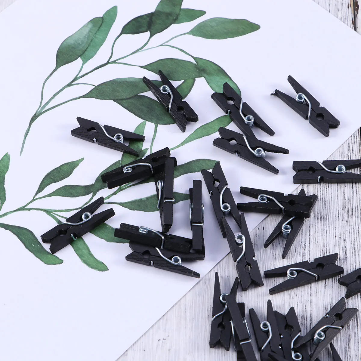 100 Pcs Wooden Paper Clips Utility Versatile Clothespin Clips Picture Photo Cable Pictures Organizer Clips For Hanging Photos