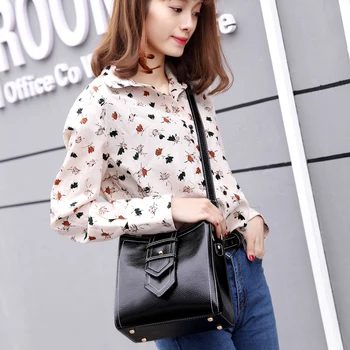 

wax oil leather Bag Female 2019 New wave Korean version of the Simple Wild Handbag Women's Shoulder Paulo Bag Messenger Bags