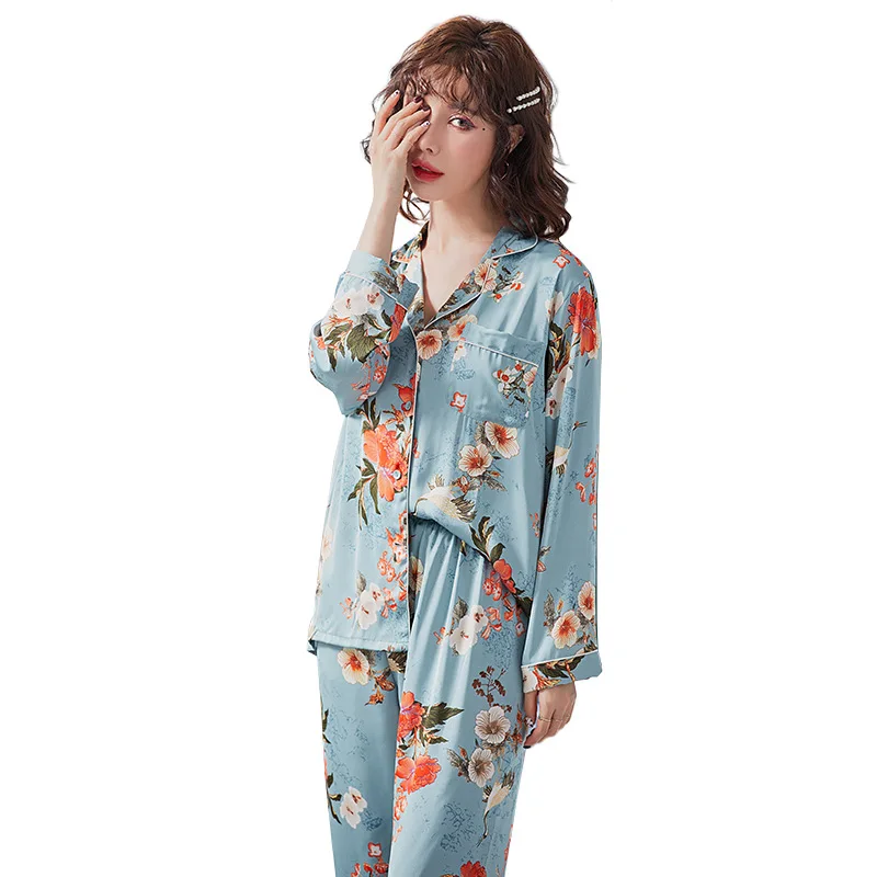 Осенняя Женская милая пижама с длинными рукавами и принтом, тонкая свободная удобная домашняя одежда с v-образным вырезом