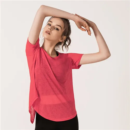 Red Спортивный укороченный Топ для женщин дышащая одежда для йоги короткий рукав Фитнес Спортивная футболка тренировка в тренажерном зале Топы Женская спортивная одежда - Цвет: Red