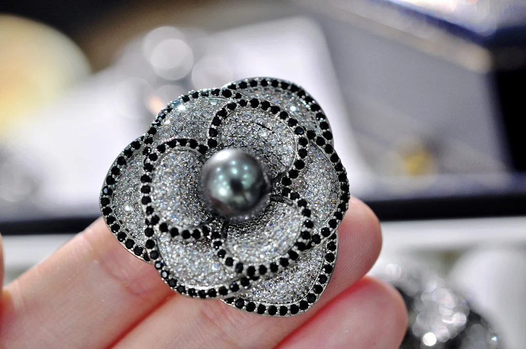 

Pearl Brooch Fine Jewelry Gold Filled 9-10mm Nature Sea Water Tahiti Pearl Brooch For Women Fine Birthday's Presents