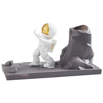 

1PC Creative Astronaut Shape Pen Holder Multifunctional Cute Pencil Storage Box Holder with Cell Phone Stand Stationery Box Desk