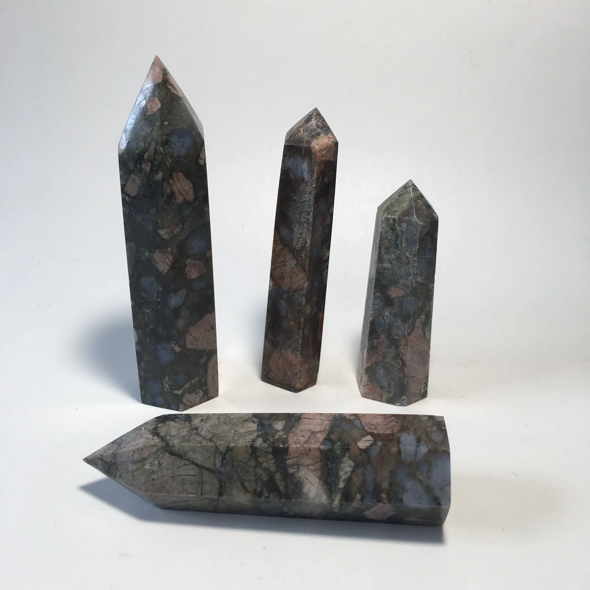 Натуральный кристалл Llanite колонна Красочные камни и кварцевые заживляющие кристаллы