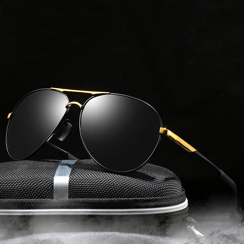 

Brand New Mercede Polarized Sunglasses Men Driving Sunglasses Eyewear UV400 Male Pilot Vintage Sun Glasses With Accessories 563
