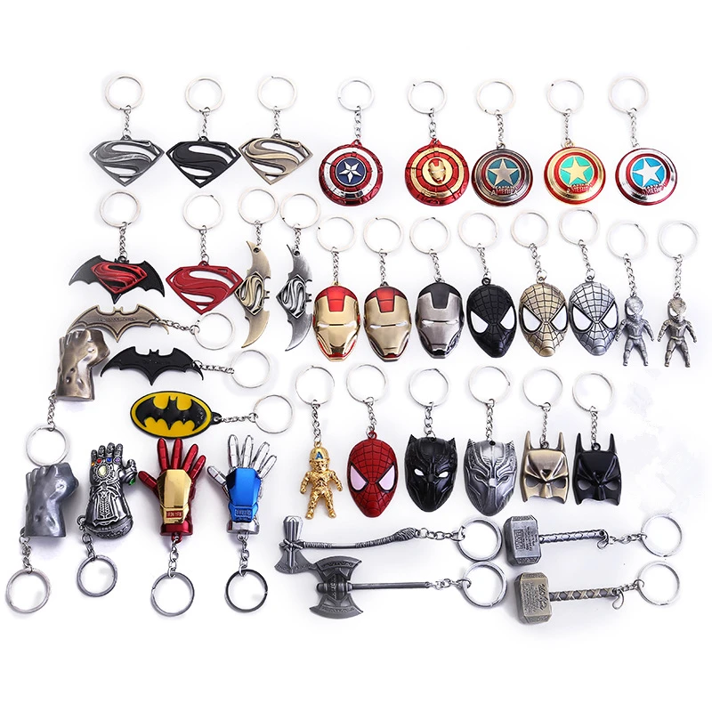 

Avengers Captain America Spiderman Iron Man Thor Mjolnir Stormbreaker Superman Hulk Thanos Batman Metal Keychain Keyrings Figure