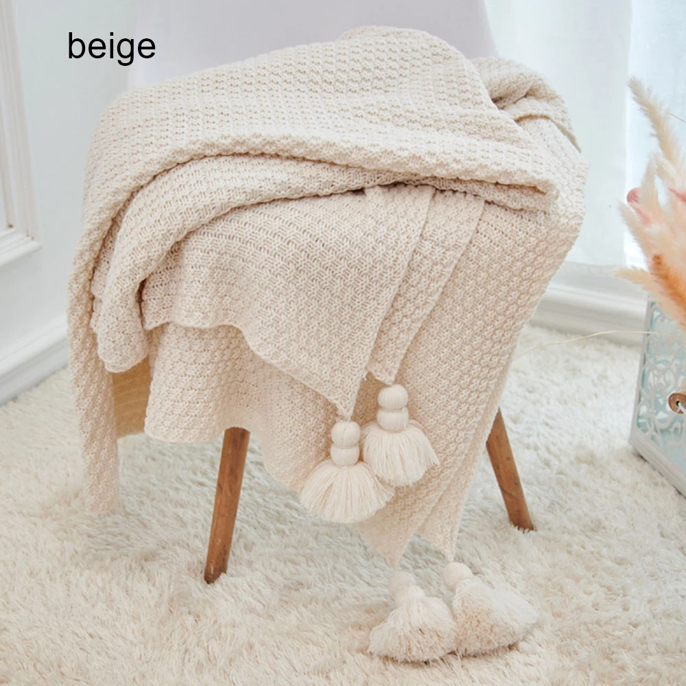 A beige Портативный пледы одеяло мягкий теплый вязаный ковер нить шарф Рождественский подарок для сон в путешествиях офисный диван домашний текстиль с кисточкой - Цвет: A beige