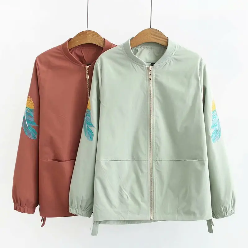 

2020 Spring New Style Fat Mm Color Feather Embroidered Stand Collar Jacket Loose And Plus-sized WOMEN'S Dress Bicolor