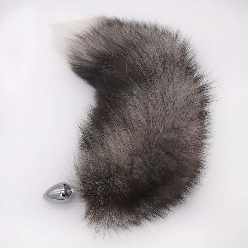 Анальная пробка со съемным натуральным лисьим хвостом гладкая металлическая