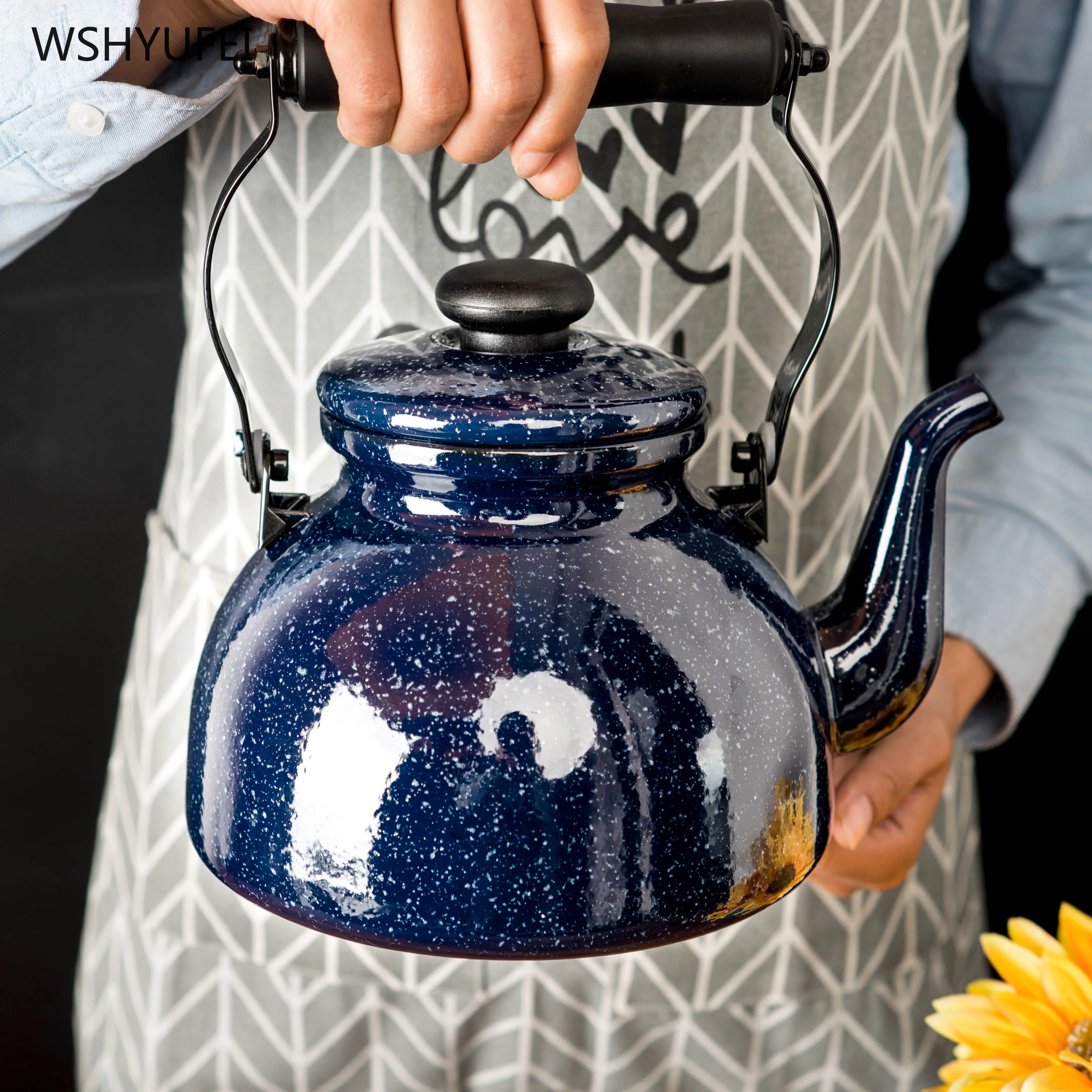 

High-grade enamel Galaxy full starry sky whistling kettle teapot called pot self-sounding pot induction cooker gas universal