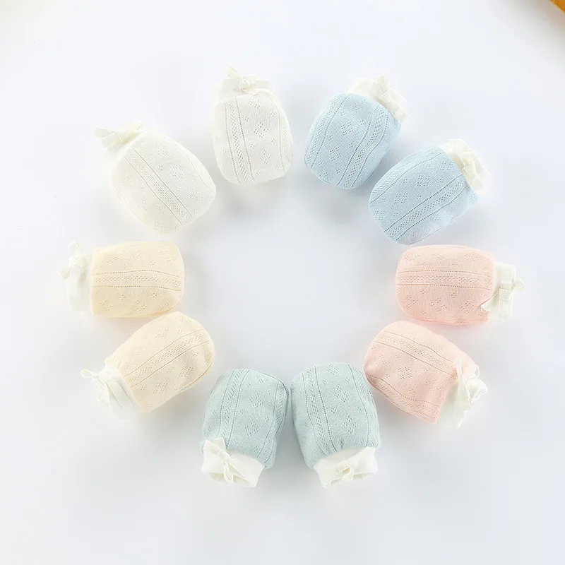1Pair Baby Proof Gloves Neonatal Mittens Infant Supplies Cute Soft Adjustable Pure Color Breathable Cotton Gloves for 0-24M Baby baby mittens anti scratching gloves