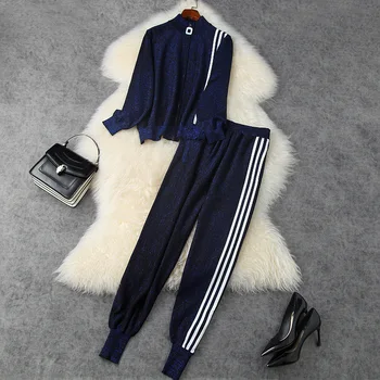 

European and American women's wear 2020 winter new style Long sleeve zipper jacket Bright silk pants Fashion knit suit
