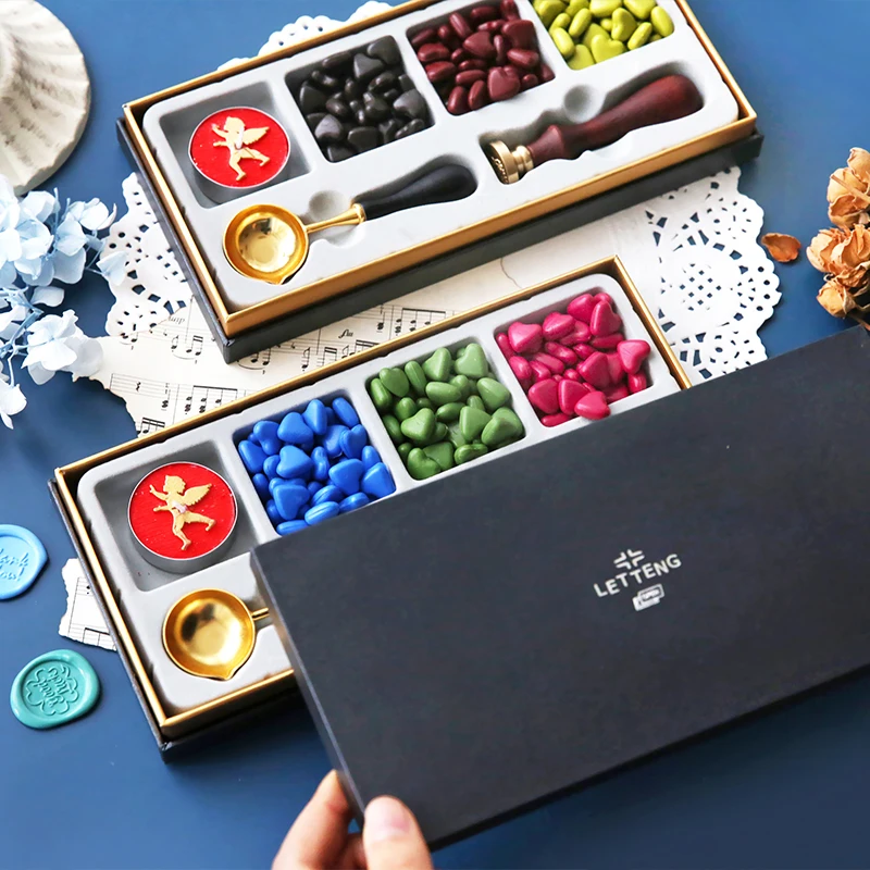 Retro Fire Paint Seal Wax Set DIY Paper Card Gift Envelope Decoration Delicate Cuprum Stamps Wood Handle For Wedding Invitation