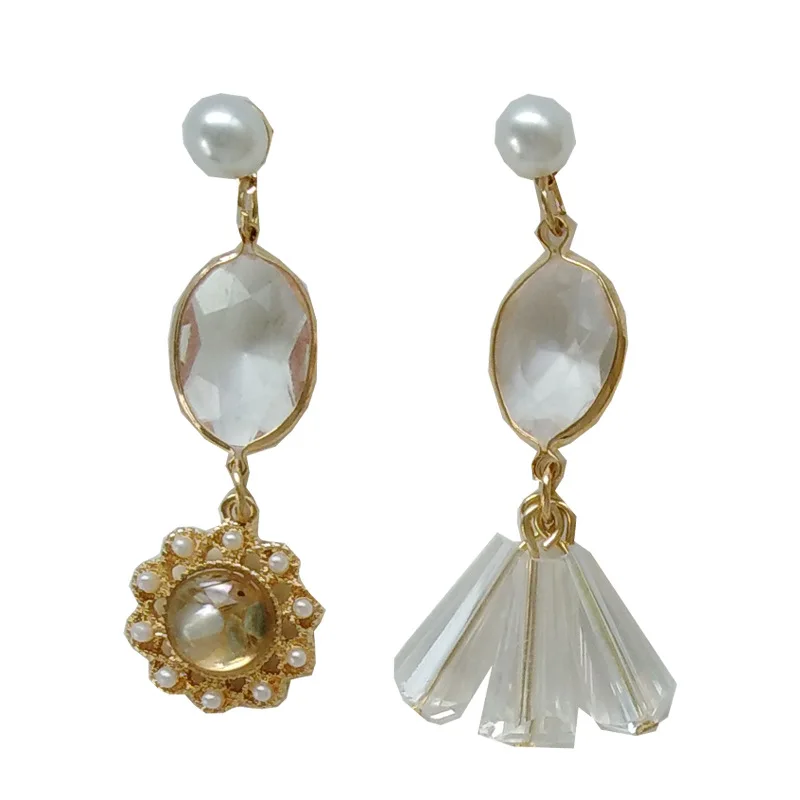 

Retro Elegant Geometric Glass Stone Korean Earrings simulated Baroque Pearls Clip Earrings for Women No Pierced Ears