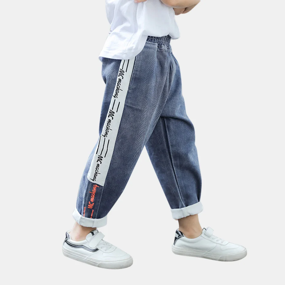 Джинсы для мальчиков с буквенным принтом детские джинсы эластичной резинкой на