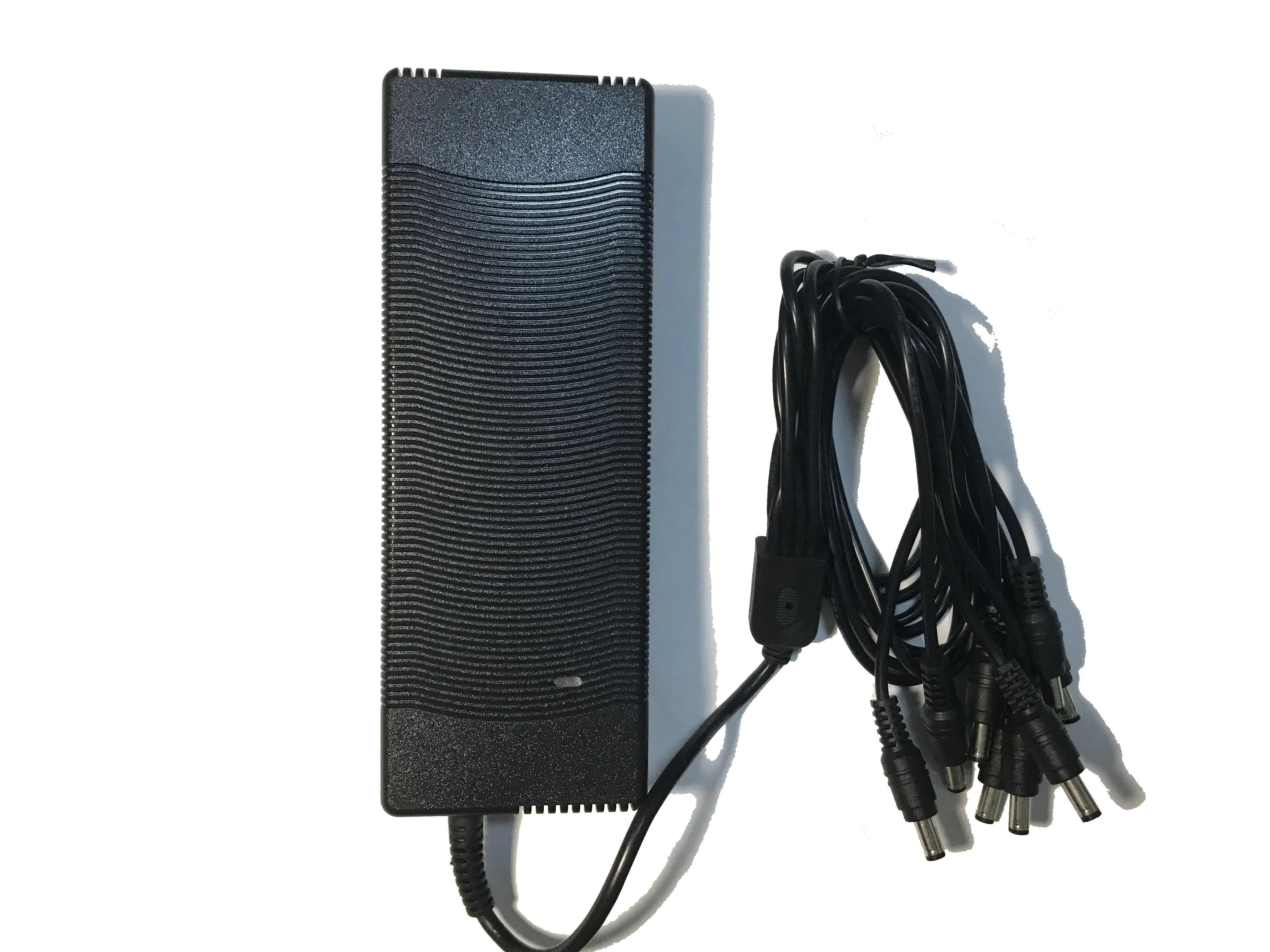 12V 10A 13.5A Multi-head Power Adapters 13.5A 8 outputs DC Output Power Adapter Suitable For Cameras Hard Disk boxes Sata cable