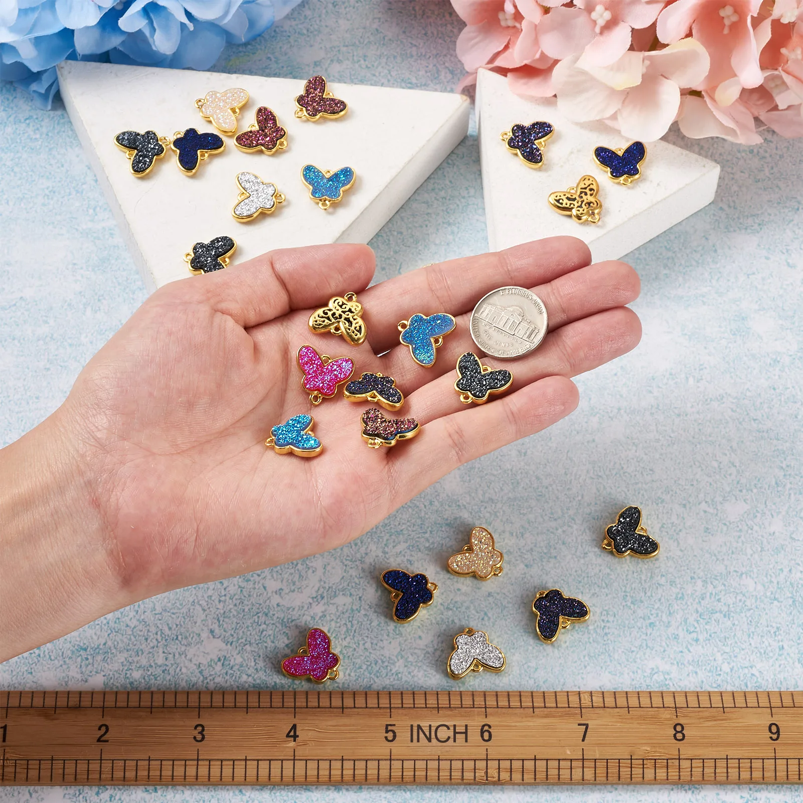 32Pcs Butterfly Brass Links Connectors Sequin Resin Charms Pendants Mix Color for DIY Necklace Earring Bracelet Jewelry Findings
