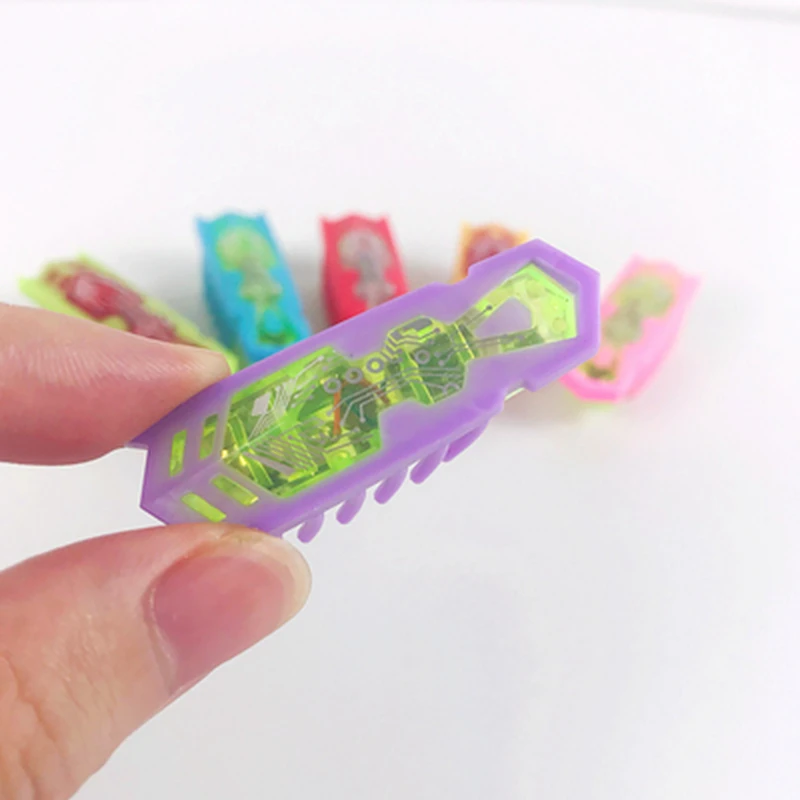 [MPK Cat Toy] светодиодный Вибрационный жук на батарейках различных цветов, мигающий Божья коровка