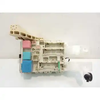 

827300D290 099310F11 Case Relays/Fuses Toyota Yaris 1.4 Turbodiesel