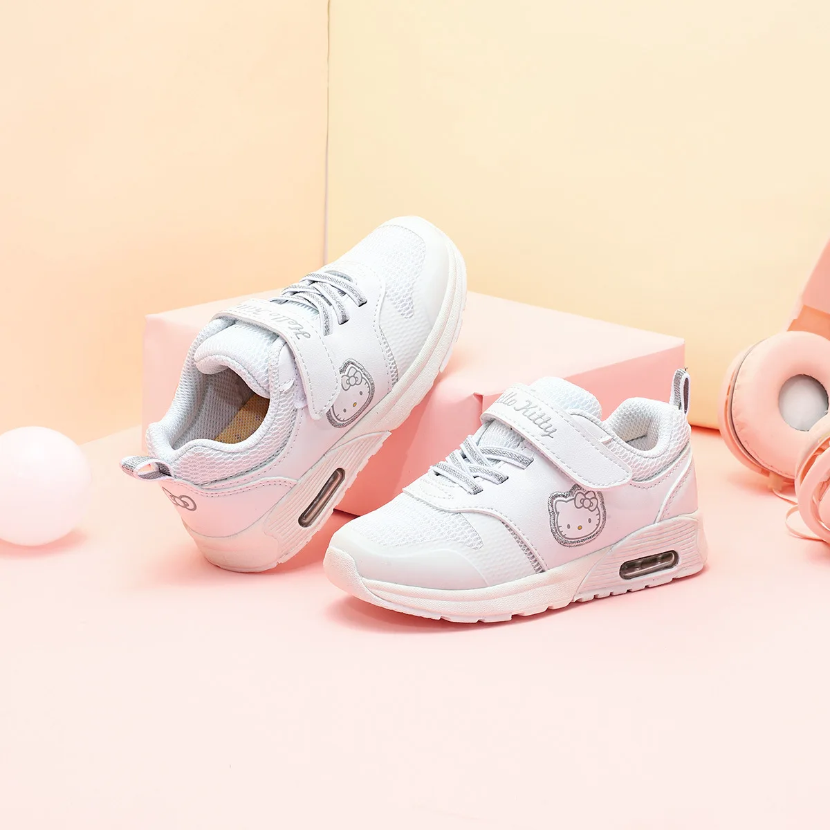 

Hello kitty CHILDREN'S Shoes Spring And Autumn Children Girls Mesh Breathable Velcro Shoes Casual Sports Shoes