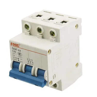 

AC 400V 32A Three Poles Overload Protection MCB Mini Circuit Breaker