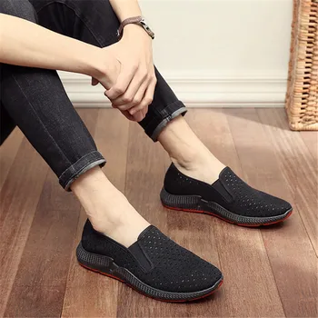 

Spring Summer Men Shoes Breathable Mesh Falt Shoes For Men's Casual Shoes Slip-On Hollow Out Sneakers Men Vulcanize Shoes