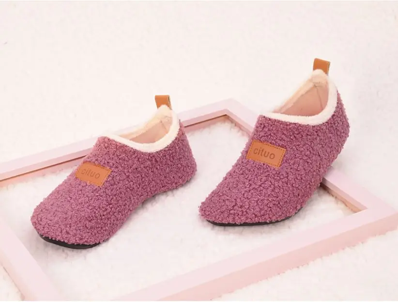 Обувь для маленьких мальчиков и девочек; обувь для малышей; мягкие милые домашние тапочки для малышей; детская обувь; носки-Тапочки