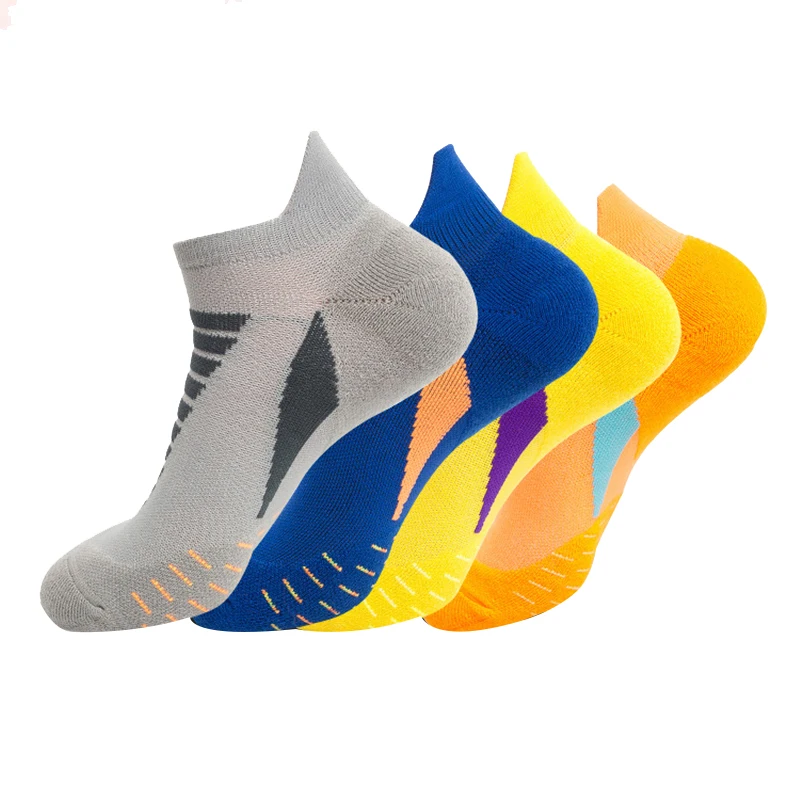 

2020 New Running Socks Professional Sports Socks Towel Bottom Outdoor Short Tube Fitness Crew Socks Men 7 Colors Pairs / Lot