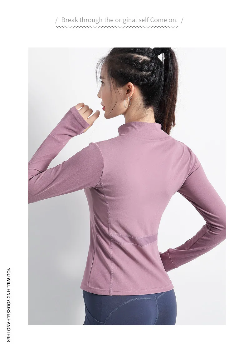 12307793071_1753849830