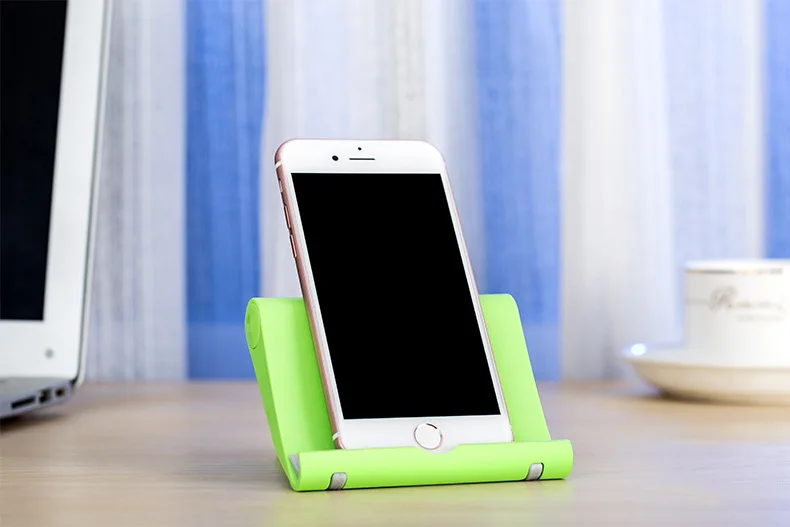 mobile phone holder (18)