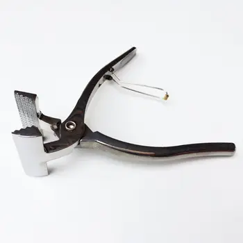 

6cm Zinc Alloy Canvas Stretching Plier Standard Jaw Stretcher Bars Artist Craft Oil Painting Framing Tool D08B