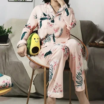 

The Spring And Autumn Period And The New Ladies Pajamas Milk Silk Long Sleeve Cardigan Two Suit Ms. Household to Take