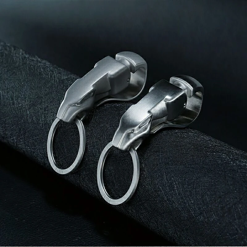 304 Stainless Steel Car Key Chain Waist Hanging Creative Leopard Shape Men Belt KeyChain Buckle Key Ring Holder Fathers Day Gift