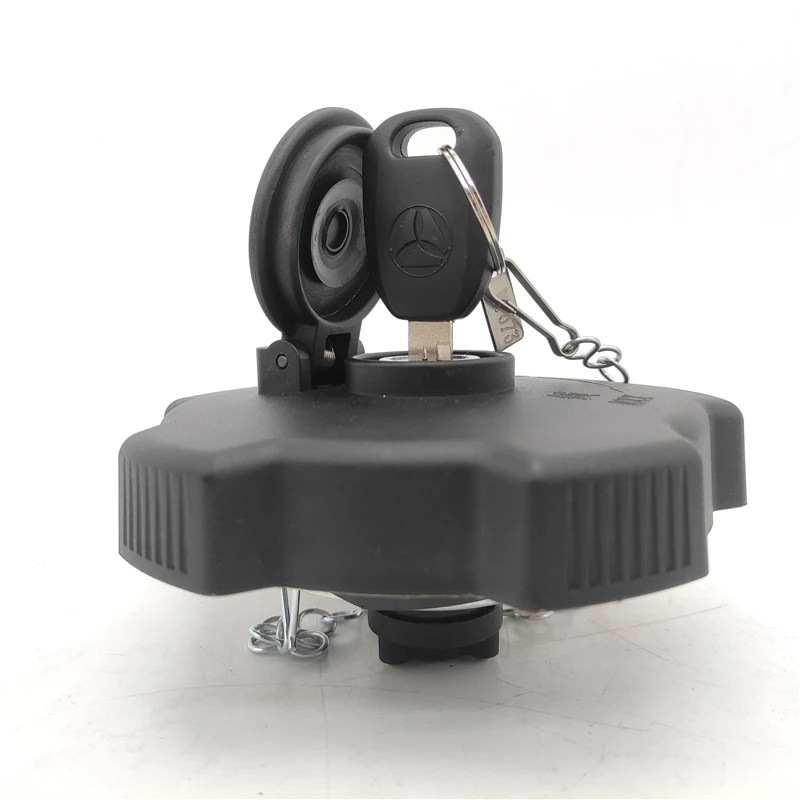 Fuel tank cap for SINOTRUK Hohan N5G, N5W, N6G, N6W fuel tank lock N7G, N7W diesel key original truck parts