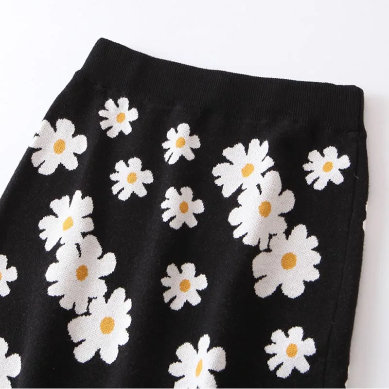 QZ017 Korean Design Daisy Floral Jacquard Elastic Waist Sweater Skirt Women Winter Sweet Knitted Skirts Saias