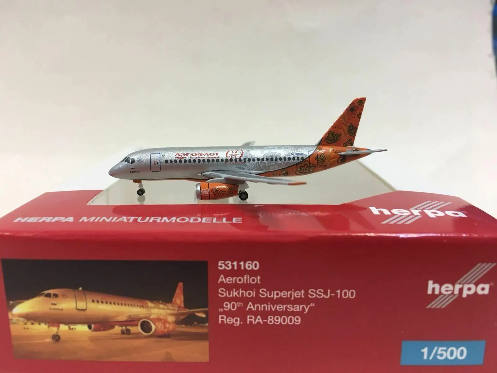 Herpa Аэрофлот Sukhoi Superjet SSJ-100 90-летия 1/500 года литье под давлением модель самолета